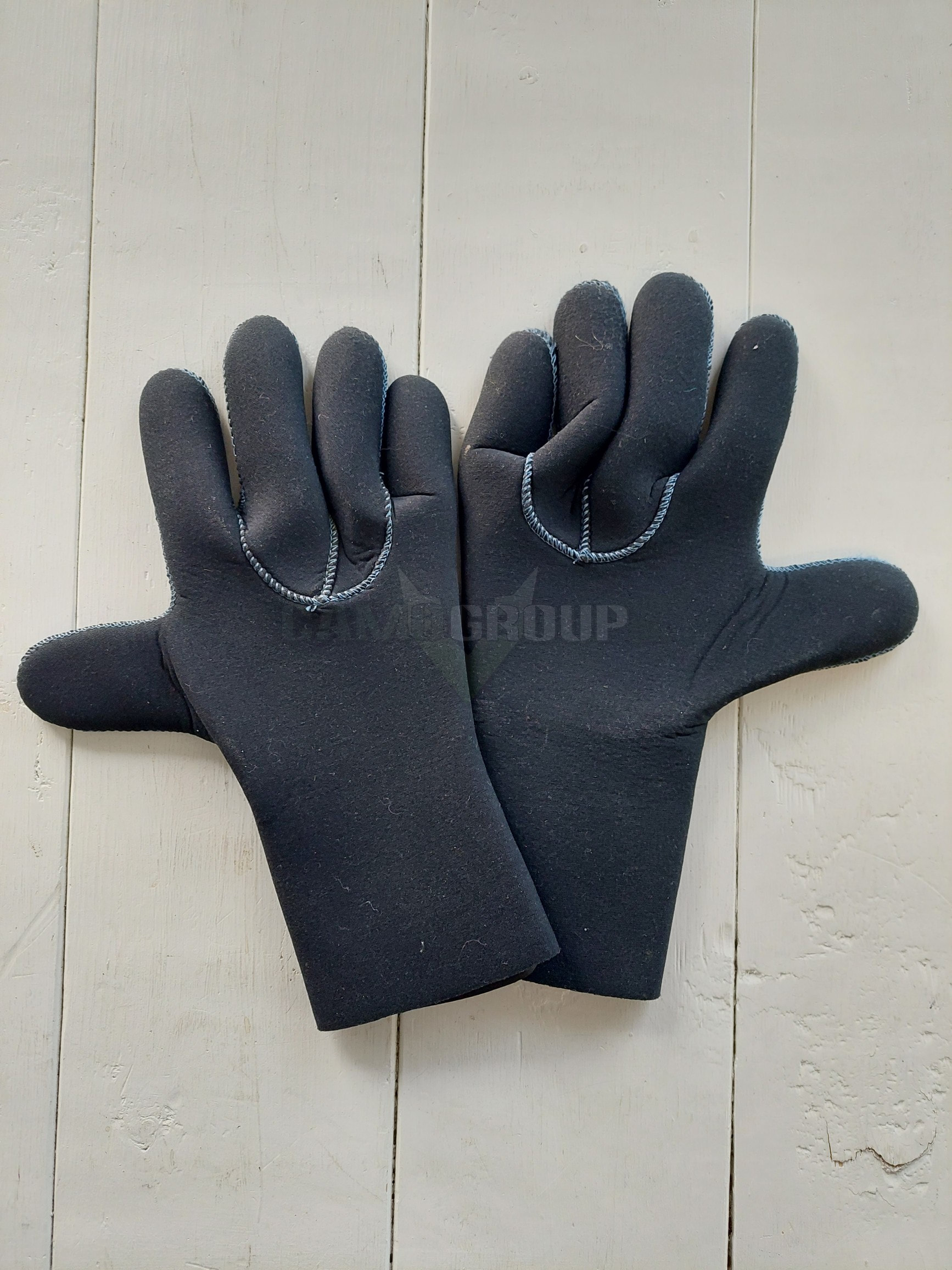 Neoprene Gloves/Scuba/Wet Suit Gloves | Central Alberta Military Outlet